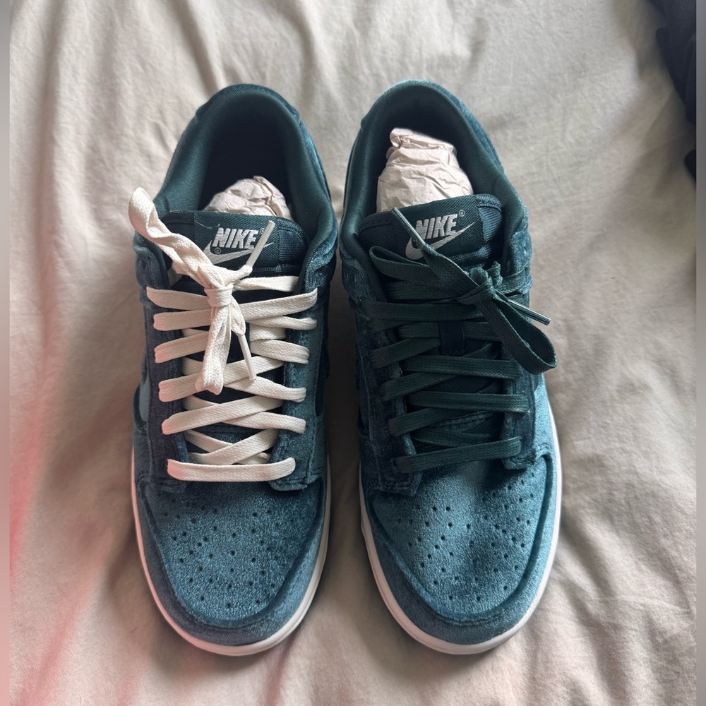 Nike Dunk Low - 8W